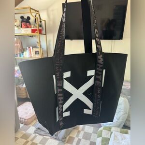 Two strap handle bag